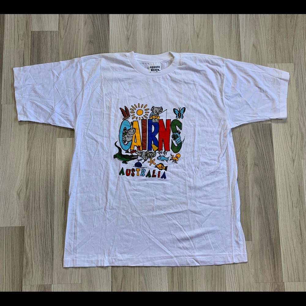 Vtg 80s/90s Cairns, Australia Single Stitch Tee